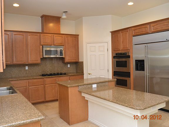 2nd image of 9695 Irvine Bay Ct
