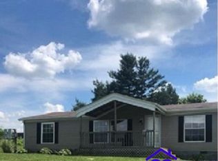 1298 Crume Rd, Vine Grove, KY 40175