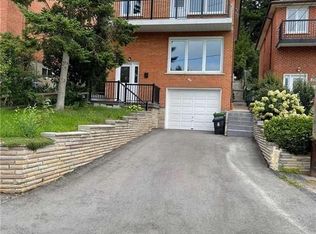 177 Gooch Ave #2-02, Toronto, ON M6S4L9