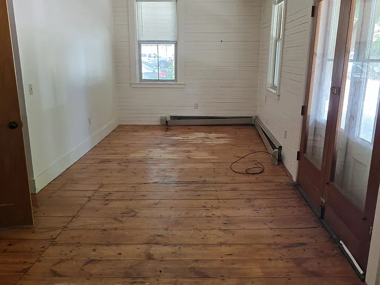14 Main St #10 — Photo 6