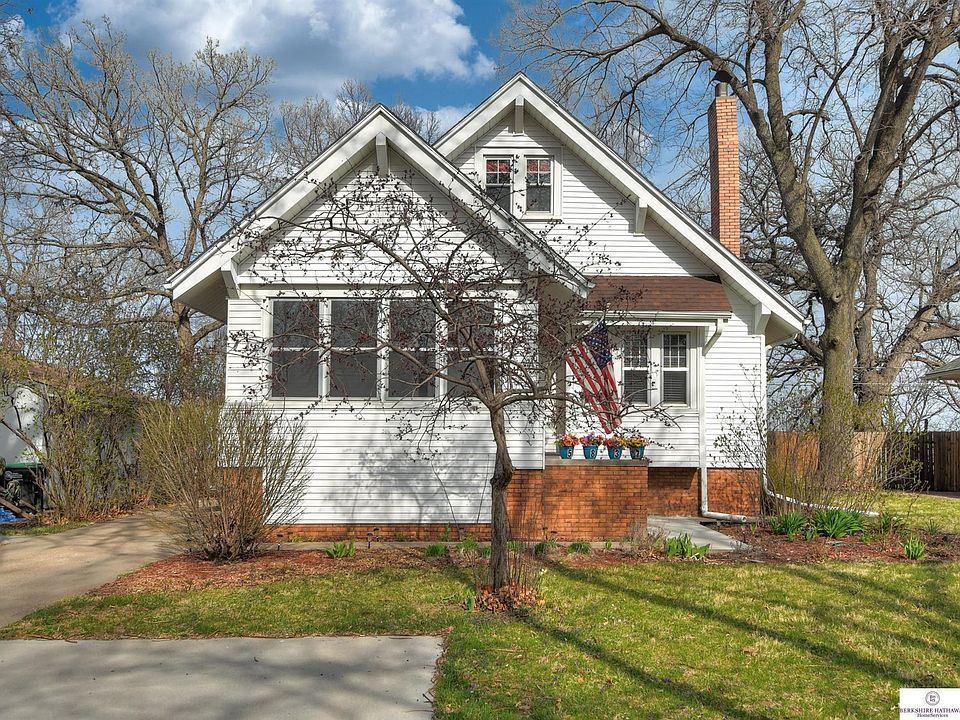 1st image of 5837 Florence Blvd