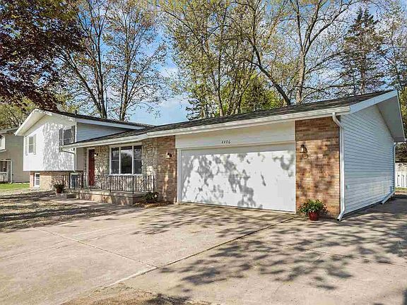4th image of 4406 W Park Dr