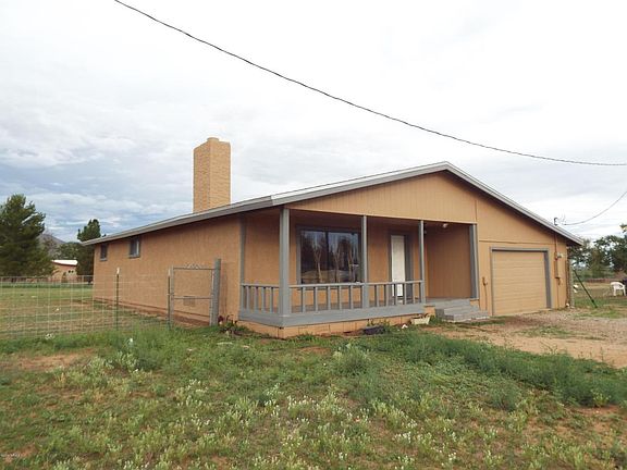 2nd image of 3292 N Coronado Ave