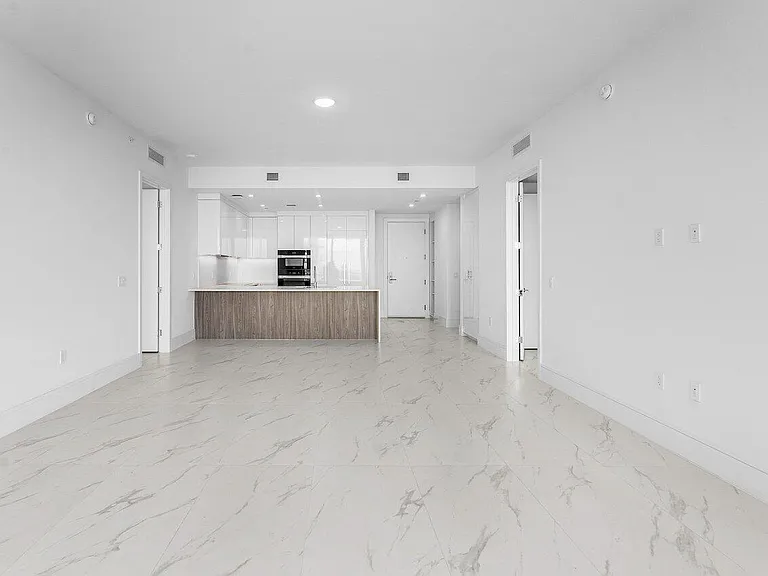 220 Lake Shore Dr #1415 — Photo 6