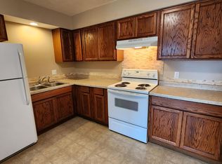427 S Walnut Ave #5, Ames, IA 50010