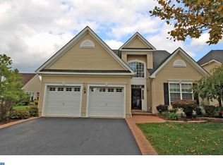 5 Marbella Ct, Hamilton, NJ 08691