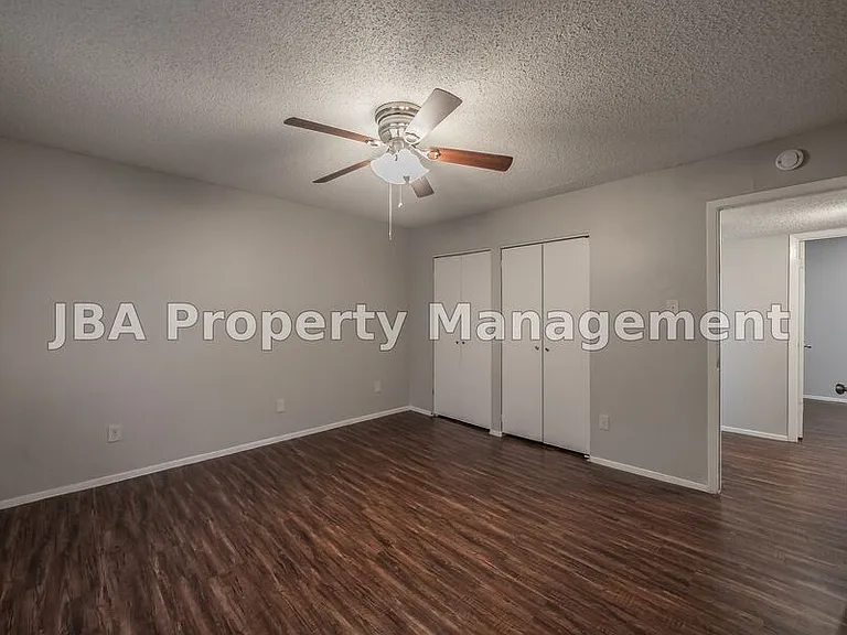 1770 Farleigh Ct #1770F — Photo 28