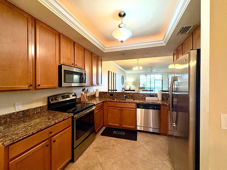 9513 Avellino Way #2015 — Photo 3