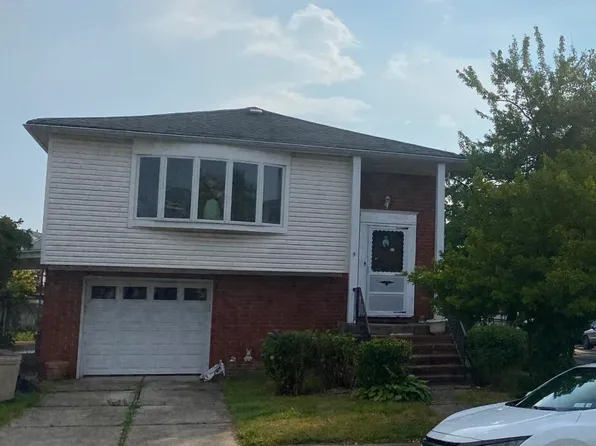 5 Belfield Ave, Staten Island, NY 10312