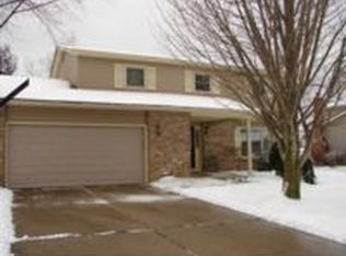 1051 Bryan Dr, Westerville, OH 43081