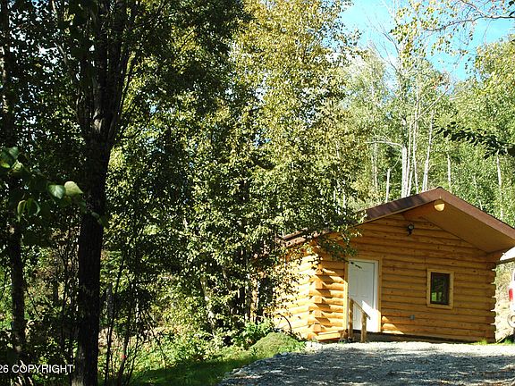 2nd image of 17226 Hansen Hollow Rd