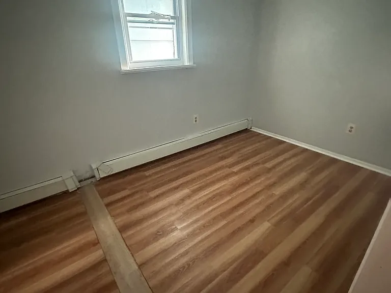 93 Franklin St #2 — Photo 4