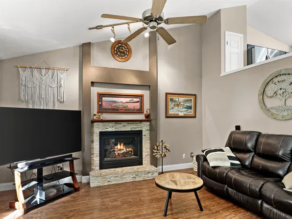 535 Goldenrod Cir, Verona, WI 53593