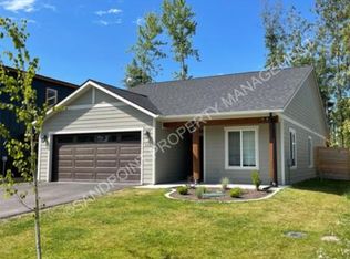 182 Carnelian Ave, Ponderay, ID 83852