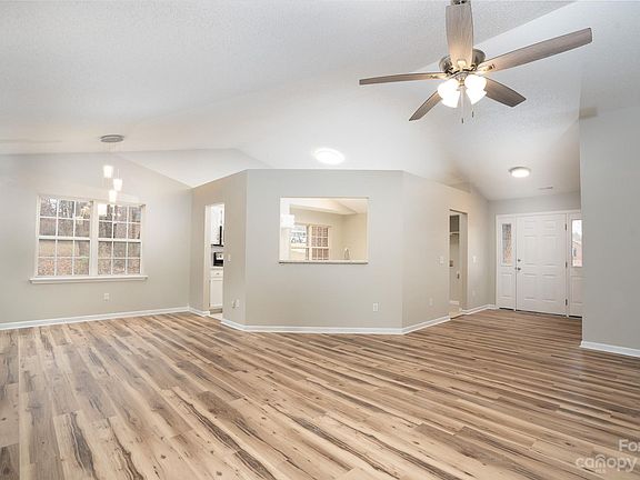 2nd image of 1445 Julius Dr