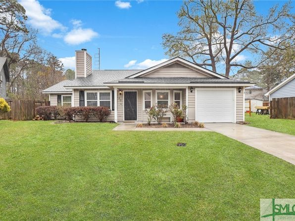 30 Tara Manor Dr, Savannah, GA 31406