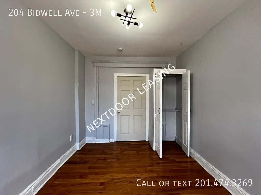 204 Bidwell Ave — Photo 3