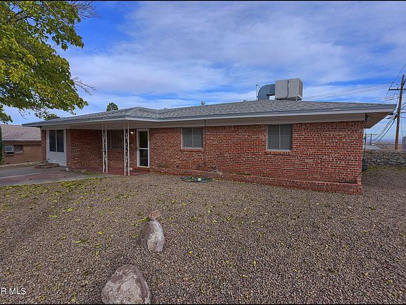 3rd image of 8704 Jade Ln