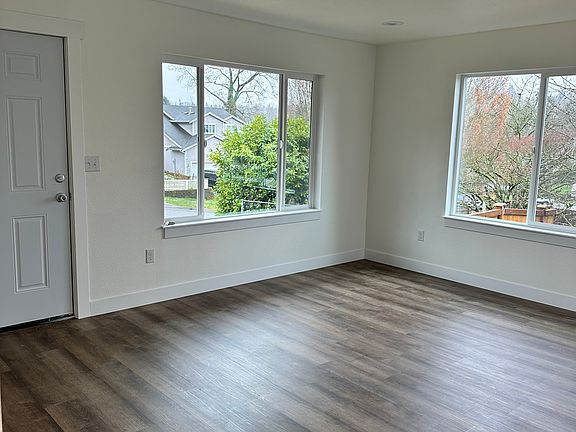 2nd image of 2037 E Wright Ave