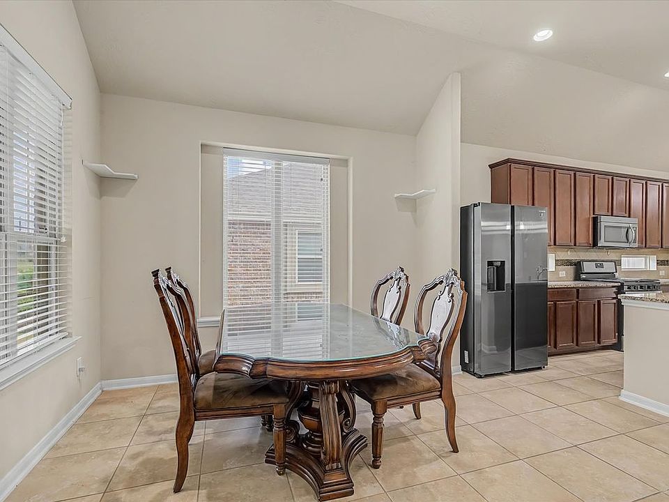 1st image of 3834 Raintree Village Dr
