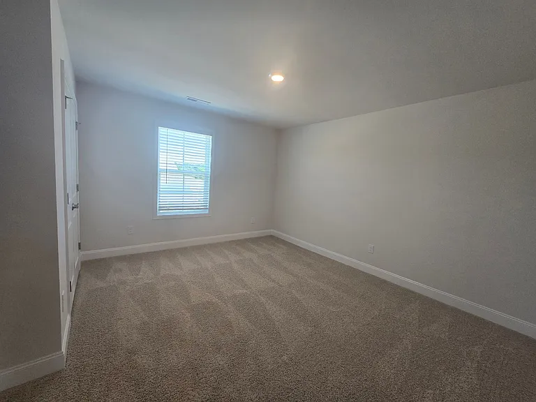 200 Mary Montrose Blvd — Photo 19