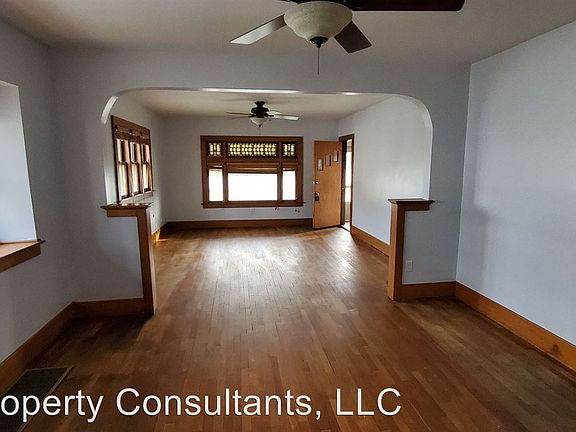 2nd image of 2259 Beverly Ave SW
