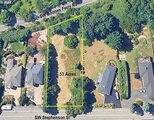 1st image of 840 SW Stephenson St