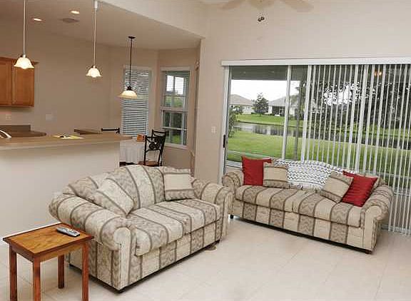 Home For Sale In Collier Club