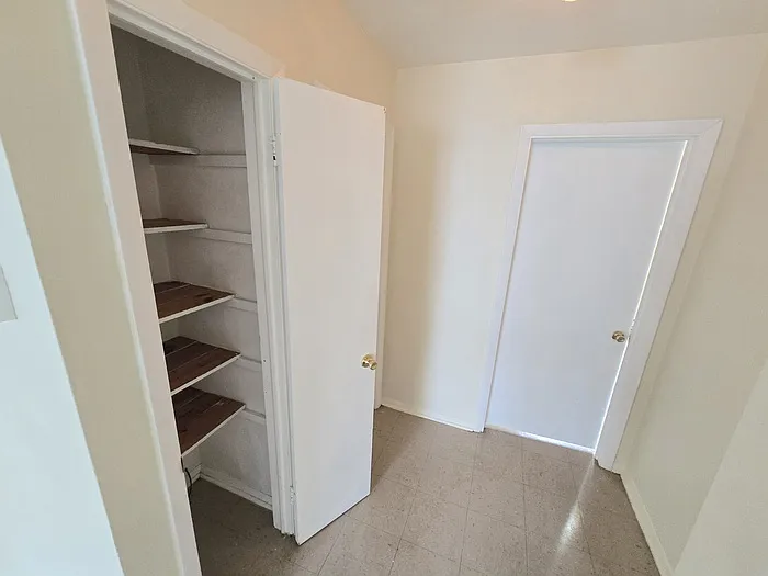 406 Bosley Ave #B — Photo 7