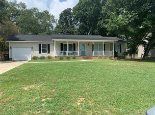 2094 Lothbury Dr, Fayetteville, NC 28304