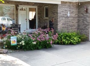 5041 N Fox Rd, Sanford, MI 48657