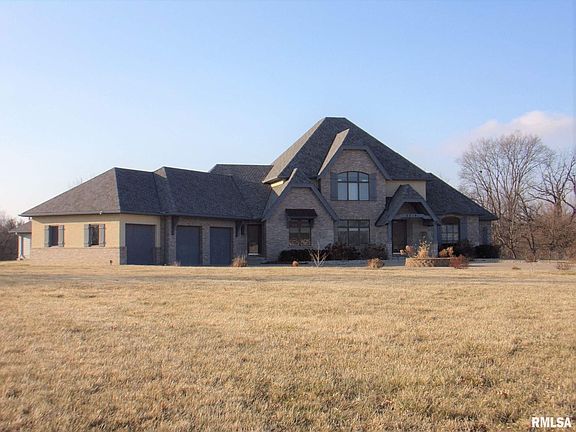 2nd image of 5219 N Charter Oak Ln