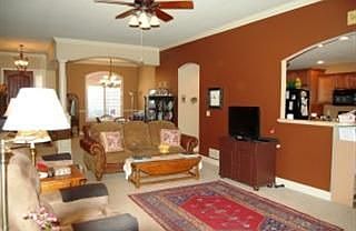 4th image of 4904 Craydon Dr