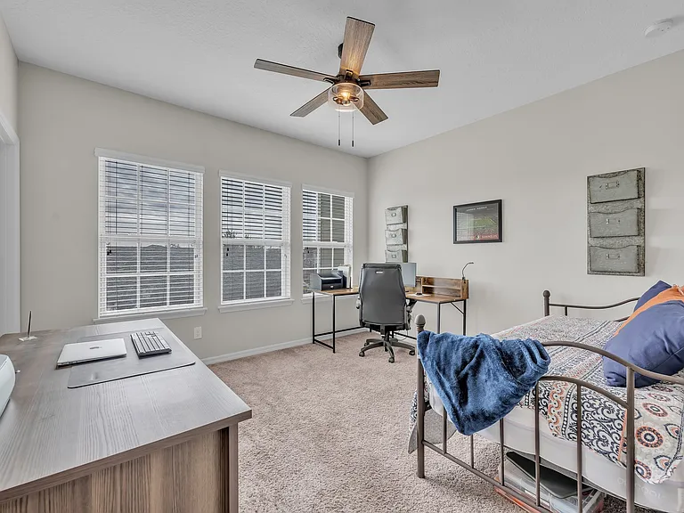 Taramundi Dr — Photo 8