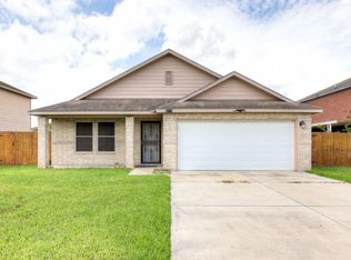 2111 Magnolia St, Mission, TX 78573