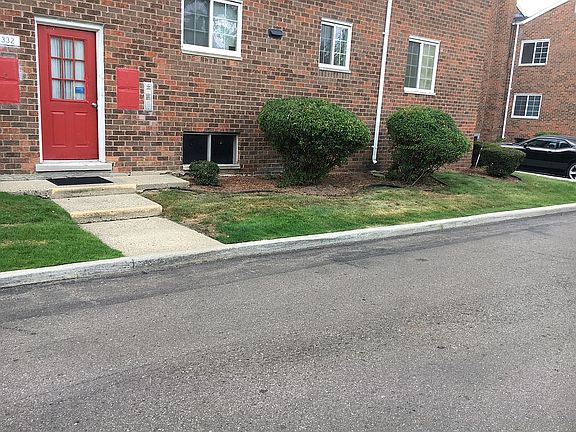 Rear entrance 