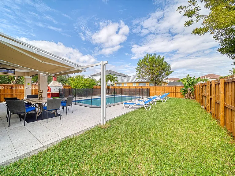 16403 SW 79th Ln — Photo 9