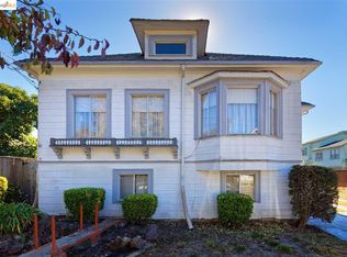 1516 Carleton St, Berkeley, CA 94703