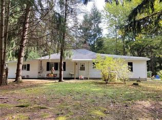 6094 Story Rd, Jamestown, PA 16134