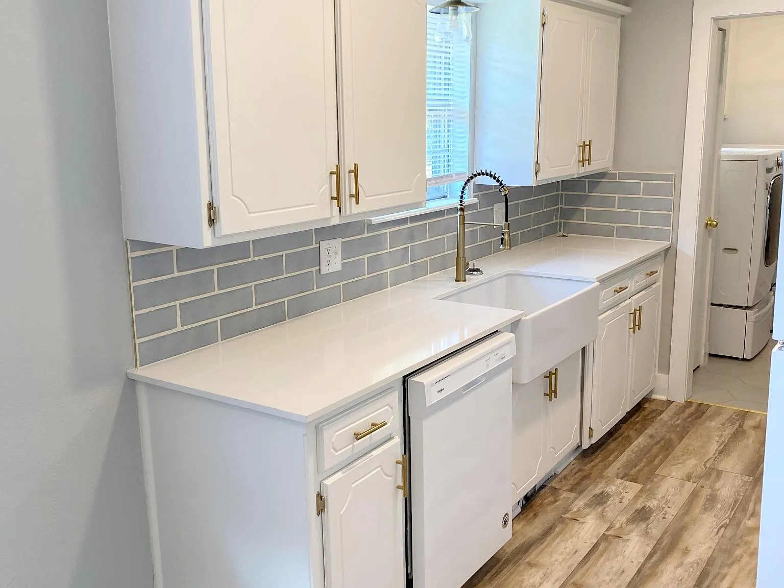 612 W Main St — Photo 4