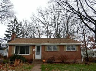 61 Grant Rd, Manchester, CT 06042