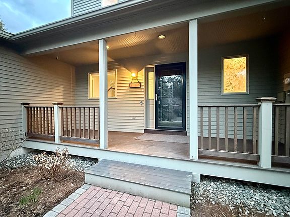 4th image of 228 Cushing Road