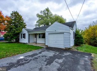 1066 Donegal Springs Rd, Mount Joy, PA 17552