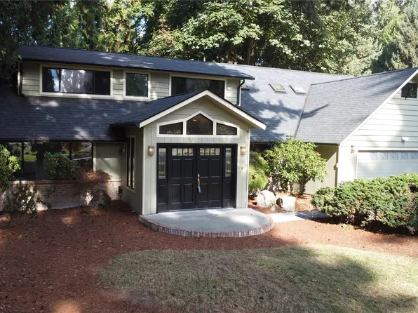 8825 32nd Street E, Edgewood, WA 98371