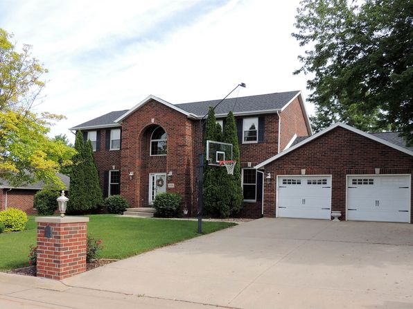 Dubuque County IA Single Family Homes For Sale - 125 Homes | Zillow