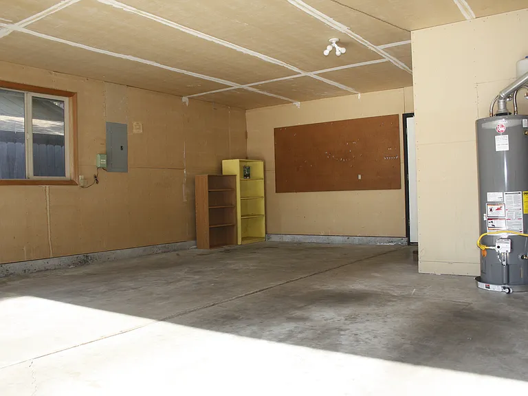 garage