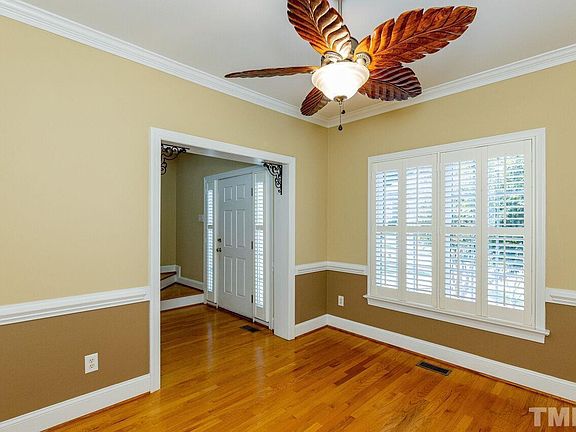 4th image of 4317 Glen Erin Way