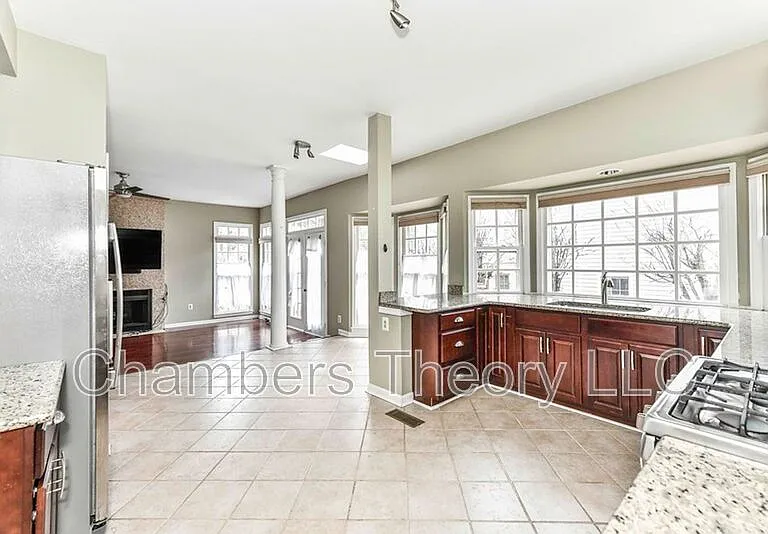 14709 Muddy Creek Ct — Photo 13