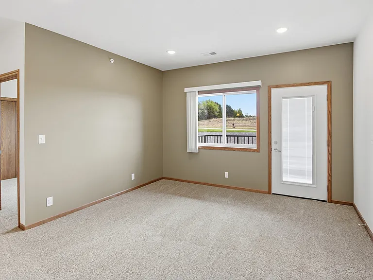 Wilderness Hills South Apartments — Photo 97