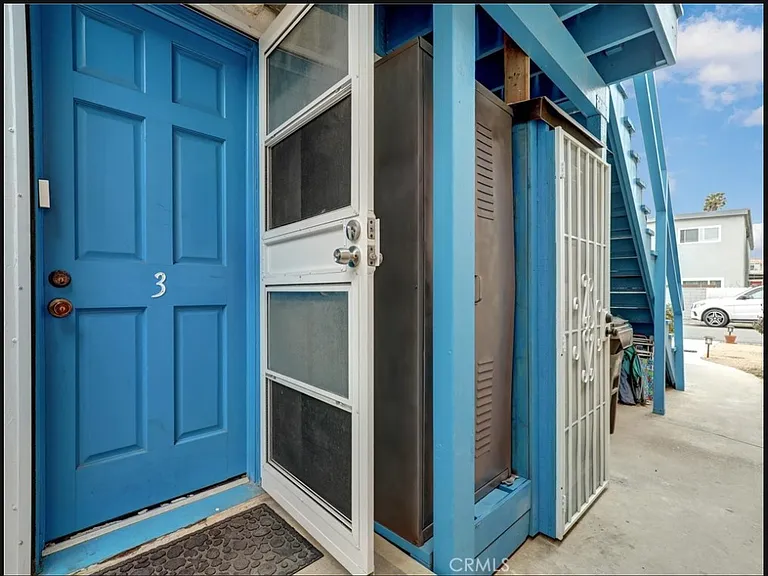 Unit 3 private entrance